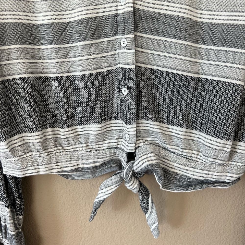 Bella Dahl Front Knot Striped Button Down - Picture 5 of 7